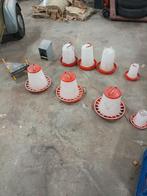 Voorbakken  drinkbakken en wamteplaat, Ophalen, Drinken en Voederen