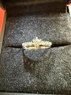Witgouden 18k / 750 merk Diamanten Ring 2,2 g, Ophalen of Verzenden, Zo goed als nieuw, 17 tot 18, Met edelsteen