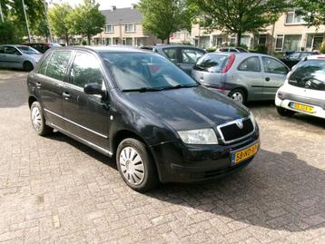 Skoda Fabia 1.4 Comfort apk mei 2026 (bj 2003) beschikbaar voor biedingen