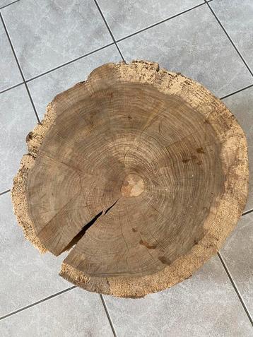 Verrijdbaar eiken bloempot verhoger / krabblok voor katten  beschikbaar voor biedingen
