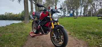 Ducati monster 1100s 2009  beschikbaar voor biedingen