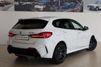 BMW 1 Serie 5-deurs M135i xDrive | M Performance Pack | Stoe, Auto's, BMW, 1998 cc, Stof, Gebruikt, 4 cilinders