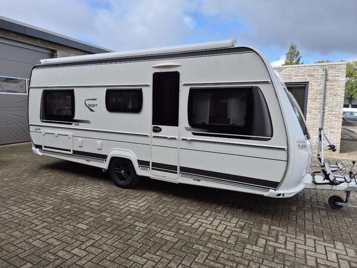 Fendt 515 SGE, Caravans en Kamperen, Caravans, Particulier, tot en met 4, 1500 - 2000 kg, Rondzit, Fendt, 2 aparte bedden, 6 tot 7 meter