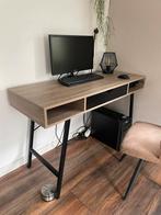 Bureau met stoel als nieuw, Huis en Inrichting, Bureaus, Ophalen, Zo goed als nieuw