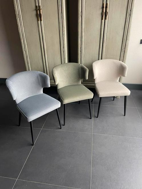Eetkamerstoelen uit voorraad (4 kleuren) Nu 49,-!!, Huis en Inrichting, Stoelen, Nieuw, Vijf, Zes of meer stoelen, Stof, Overige kleuren