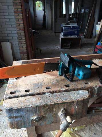 Kettingzaag elektrisch , zaagblad 40 cm . beschikbaar voor biedingen