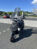 Piaggio Zip 2020, Fietsen en Brommers, Scooters | Piaggio, Zo goed als nieuw, Zip, Ophalen