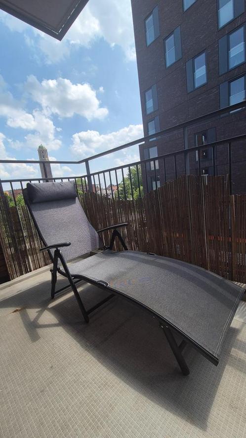 Fijn verstelbaar ligbed incl. Zacht hoofdkussen, Tuin en Terras, Ligbedden, Zo goed als nieuw, Aluminium, Verstelbaar, Ophalen