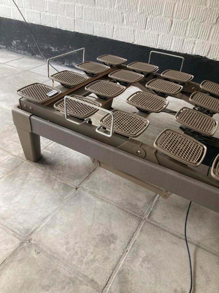 Tempur 1-persoons bed + matras - Weinig gebruikt!, Huis en Inrichting, Slaapkamer | Matrassen en Bedbodems, Zo goed als nieuw