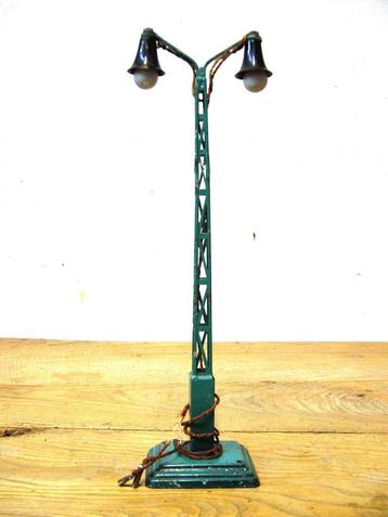 Märklin Spoor 0 groene 2 lichtslamp Nr13453/2 beschikbaar voor biedingen