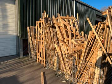 Gratis haardhout beschikbaar voor biedingen