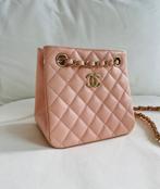 Chanel mini Bucket Pink caviar, Sieraden, Tassen en Uiterlijk, Tassen | Damestassen, Ophalen, Zo goed als nieuw, Roze