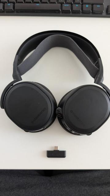 Steelseries Arctis 7+ Zwart beschikbaar voor biedingen