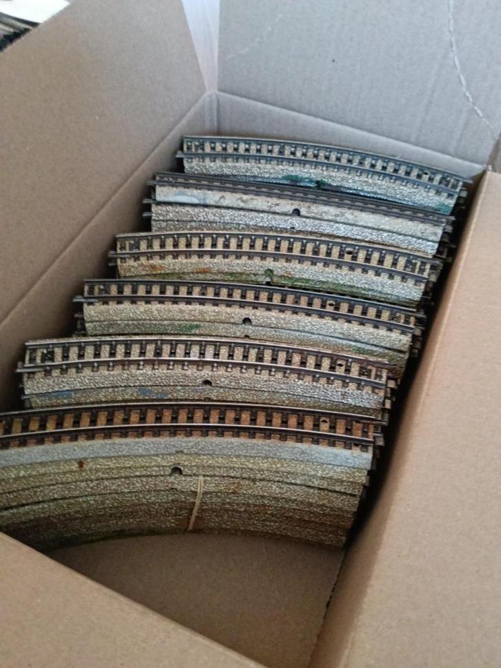 Marklin B keus M-rails bocht recht 5100 5106, Hobby en Vrije tijd, Modeltreinen | H0, Gebruikt, Rails, Wisselstroom, Märklin, Analoog