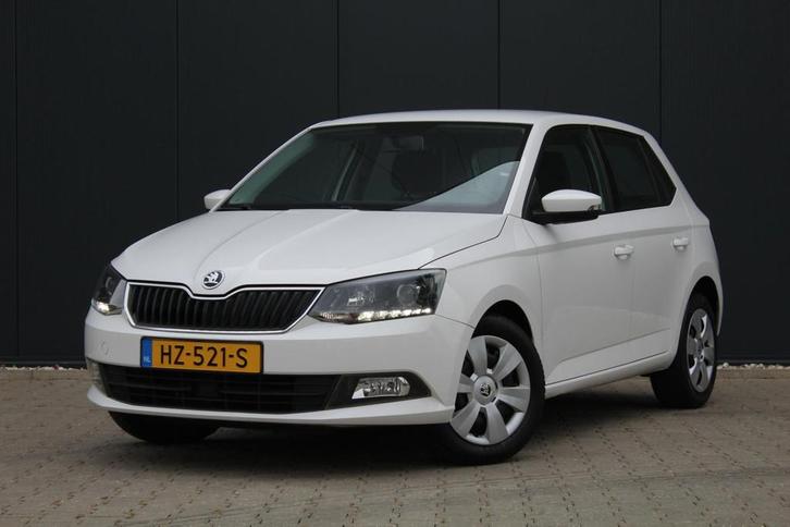 Skoda Fabia 1.2 TSI Ambition | Navigatie | Airco | Cruise co, Auto's, Skoda, Bedrijf, Te koop, Fabia, ABS, Airbags, Airconditioning