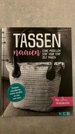 Tassen naaien boek hardcover nieuw met patroonbladen, Ophalen, Nieuw, Borduren en Naaien