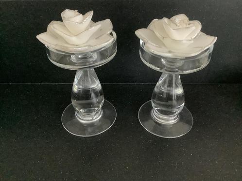 2 leuke glazen kandelaars kandelaar met roos kaars 16 cm, Huis en Inrichting, Woonaccessoires | Kandelaars en Kaarsen, Minder dan 25 cm
