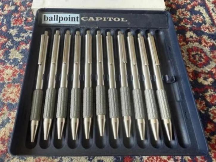Capitol 10 Stalen Balpennen. Nieuw en Ongebruikt., Verzamelen, Pennenverzamelingen, Nieuw, Balpen, Overige merken, Ophalen of Verzenden