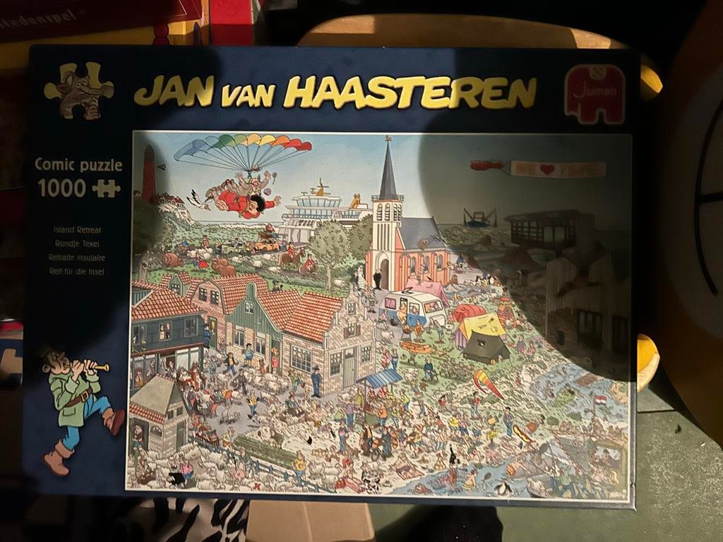 Jan van Haasteren Puzzel - Island Retreat 1000 stukjes, Ophalen, 500 t/m 1500 stukjes, Zo goed als nieuw, Legpuzzel
