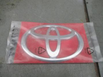 voorzijde grille embleem toyota corolla  verso beschikbaar voor biedingen
