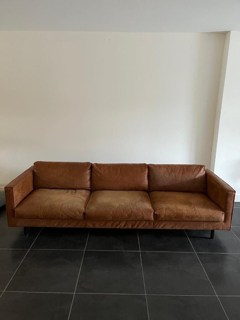 Cognackleurig, leren bank, Ophalen, 250 tot 300 cm, Gebruikt, Stoer