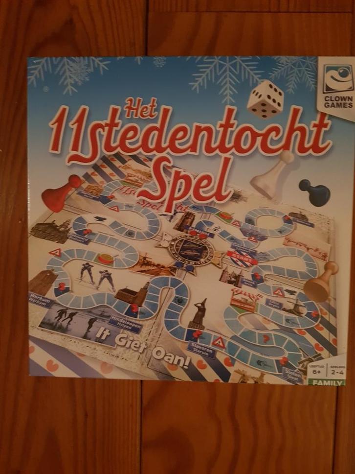 Nieuw in folie: Het Elfstedentochtspel (soort ganzenbord), Hobby en Vrije tijd, Gezelschapsspellen | Bordspellen, Nieuw, Ophalen of Verzenden