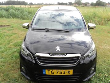 NETTE COMPLETE GRIL VOOR ALLE PEUGEOT 108 MODELLEN beschikbaar voor biedingen