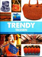 Trendy Tassen - Jaroslava Dovcova, Breien en Haken, Jaroslava Dovcova, Ophalen of Verzenden, Zo goed als nieuw