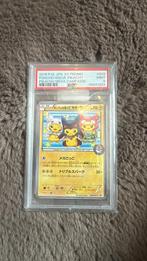 Pikachu Poncho 2015 PSA 9 - Zeldzaam!, Ophalen of Verzenden, Zo goed als nieuw