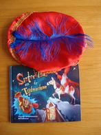 Rode pietenbaret/muts en Sinterklaasboekje., Diversen, Ophalen, Zo goed als nieuw