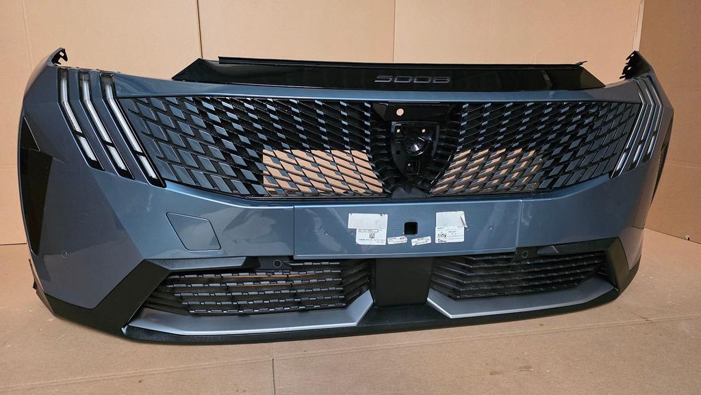 Peugeot 5008 III Voorbumper E-5008 9846491180 Compleet Bumpe, Gebruikt, -, Voor, Ophalen of Verzenden