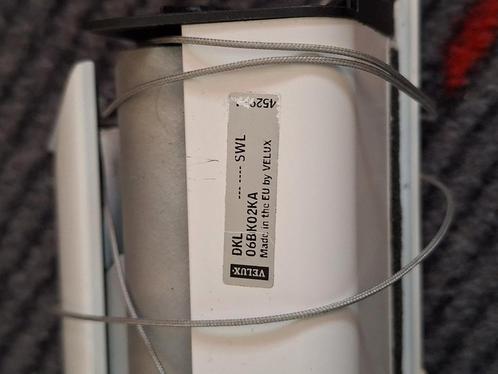 Velux verduisterend rolgordijn, Huis en Inrichting, Stoffering | Gordijnen en Lamellen, Zo goed als nieuw, Zwart, Ophalen