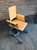 Kinder Trippelstoel v. a. € 35,00, Diversen, Verpleegmiddelen, Ophalen, Gebruikt