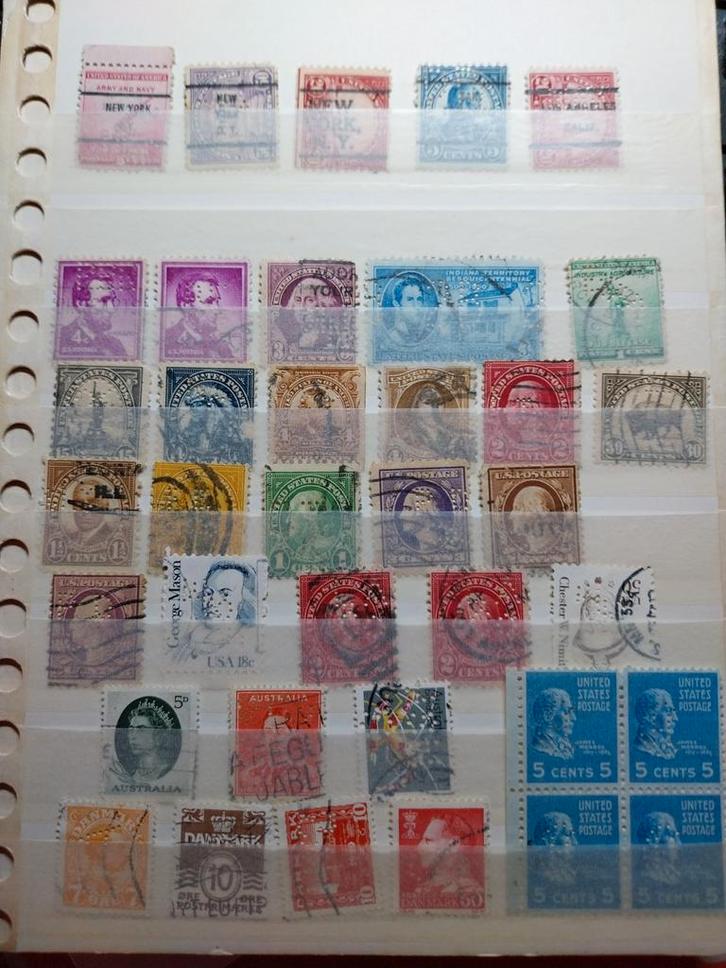 Postzegels met Perfins - Diverse Landen (6 Foto's), Postzegels en Munten, Postzegels | Volle albums en Verzamelingen, Ophalen of Verzenden