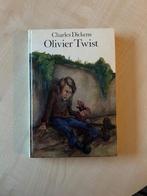 Oliver Twist - Charles Dickens, Gelezen, Ophalen of Verzenden, Fictie, Charles Dickens