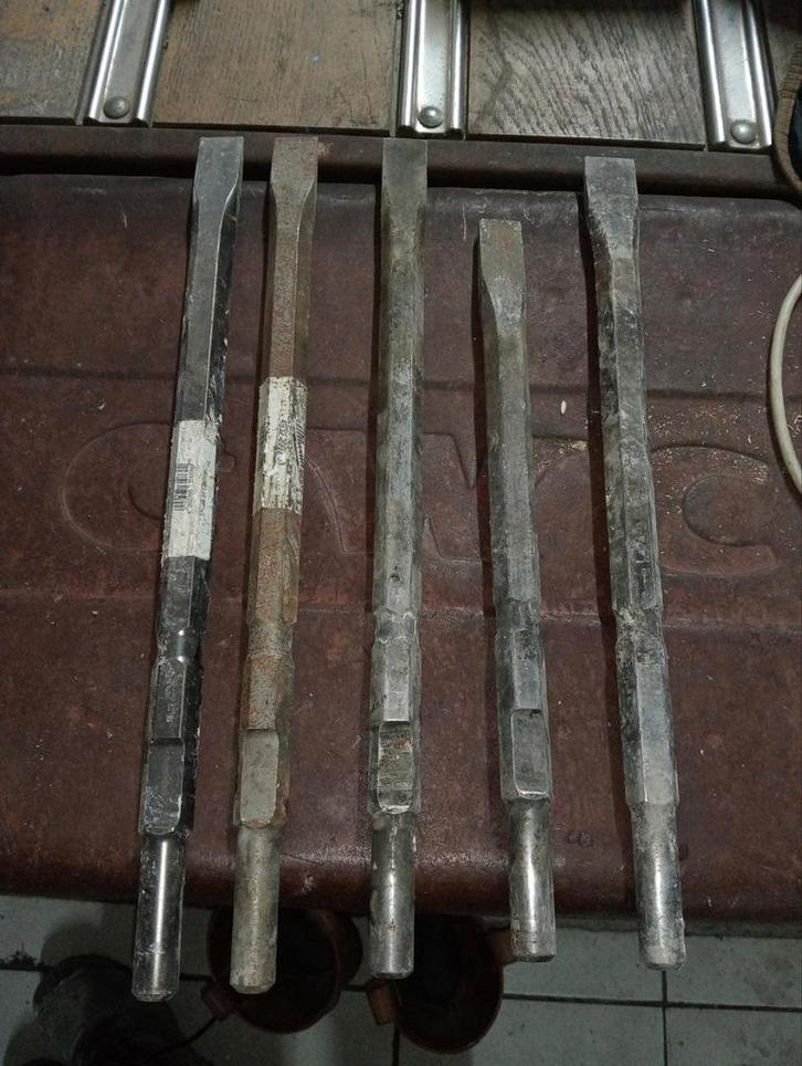 Kango bijtels voor sloophamer., Doe-het-zelf en Verbouw, Gereedschap | Machine-onderdelen en Toebehoren, Gebruikt, Ophalen