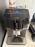 Siemens EQ300 volautomatische espresso apparaat, Witgoed en Apparatuur, Koffiezetapparaten, Ophalen of Verzenden, Zo goed als nieuw