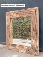 Stoere spiegel - lijst van oud eiken wagonplanken - 54 x 52, Ophalen, Vierkant, Nieuw, Minder dan 100 cm