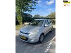 Hyundai I20 1.4i DynamicVersion *EXPORT* € 1799,-, Auto's, Voorwielaandrijving, Gebruikt, 4 cilinders, 1396 cc