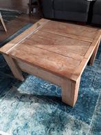 2 houten (salon)tafels met opbergruimte, waarvan 1 kist, Huis en Inrichting, Tafels | Salontafels, Ophalen, 50 tot 100 cm, Vierkant