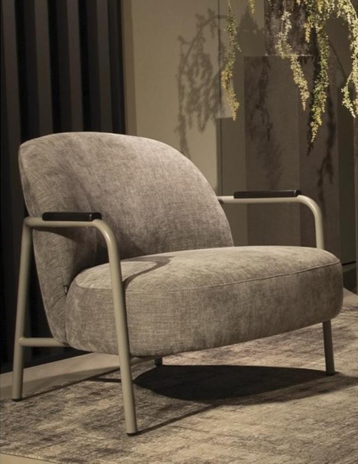 Fauteuil Lenzie, 7 Metaalkleuren, 300+ stof/leder kleuren., Huis en Inrichting, Fauteuils, Nieuw, Leer, Metaal, Stof, 50 tot 75 cm