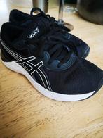 Gymschoenen ASICS, Ophalen of Verzenden, Zo goed als nieuw, Jongen of Meisje, Sportschoenen