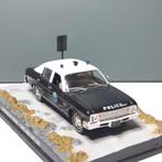 Chevrolet Nova Police - James Bond 007, Ophalen of Verzenden, Zo goed als nieuw, Auto, Universal Hobbies