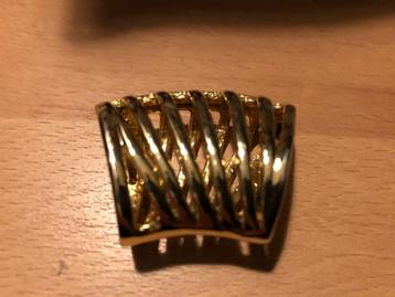 Sjaal huls . Sjaalring ,  sjaal sluiting goudkleurig metaal beschikbaar voor biedingen