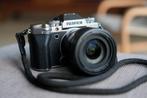 Fujifilm XT-5 + Sigma 18-50mm F2.8, Ophalen, 40 Megapixel, Gebruikt, Compact