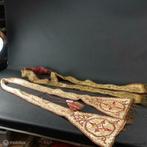 Online Veiling: 2 antieke kazuifel stola's, Antiek en Kunst