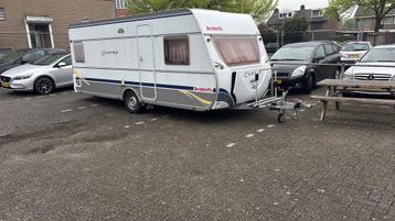 Dethleffs caravan met mover en zgan luifel bj 2005 beschikbaar voor biedingen