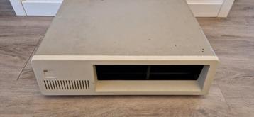 IBM 5150 XT Kast - Vintage Computer Behuizing beschikbaar voor biedingen