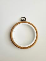 Mooie kwaliteit kunststof borduurring mooi om op te hangen, Hobby en Vrije tijd, Borduren en Borduurmachines, Ophalen of Verzenden