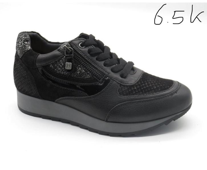 Helioform  sneaker nieuw 6.5 k, Kleding | Dames, Schoenen, Nieuw, Sneakers of Gympen, Zwart, Ophalen of Verzenden